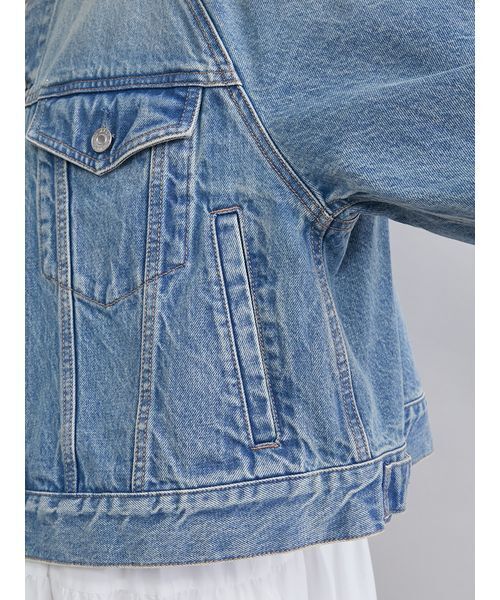 Mila Owen（ミラオーウェン）の「フレアＧジャン（デニムジャケット・レディース・ブルー/ライトブルー/アイボリー・F）」の11枚目の写真