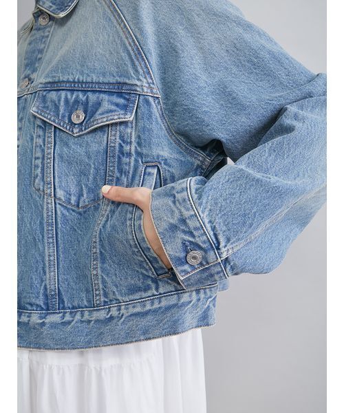 Mila Owen（ミラオーウェン）の「フレアＧジャン（デニムジャケット・レディース・ブルー/ライトブルー/アイボリー・F）」の12枚目の写真