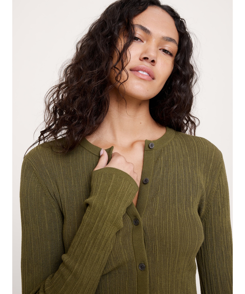 Banana Republic(バナナリパブリック)の「クリンクルニット クロップド カーディガン(カーディガン/ボレロ・レディース・ネイビー/アイボリー/イエロー・XS/S/M/L)」の16枚目の写真
