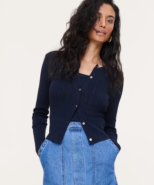 Banana Republic(バナナリパブリック)の「クリンクルニット クロップド カーディガン(カーディガン/ボレロ・レディース・ネイビー/アイボリー・XS/S/M/L)」の2枚目の写真