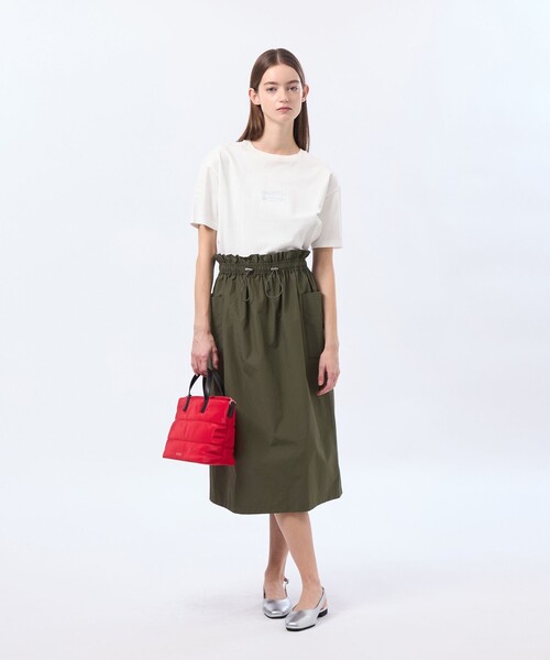 MACKINTOSH PHILOSOPHY（ﾏｯｷﾝﾄｯｼｭ ﾌｨﾛｿﾌｨｰ）の「ライティングロゴTシャツ（Tシャツ/カットソー・レディース・ブラウン系その他4/オフホワイト/ダークネイビー/グリーン系その他・38）」の5枚目の写真