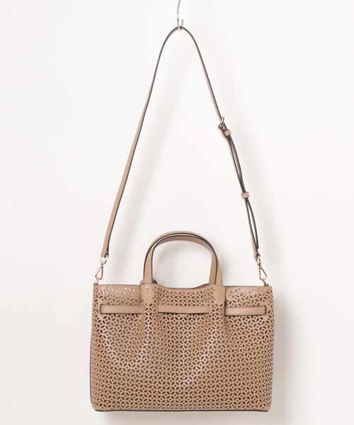 MICHAEL KORS(マイケルコース)の「CARSON MD CZ SATCHEL Satchel(ハンドバッグ・レディース・キャメル・FREE)」の2枚目の写真