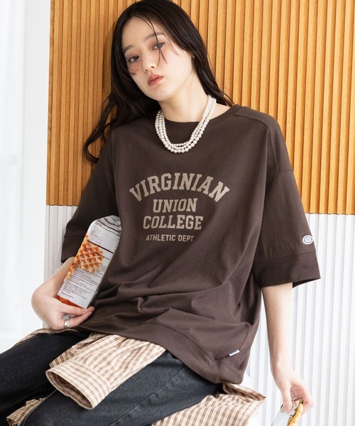 RAGEBLUE(レイジブルー)の「<DISCUS/ディスカス>カレッジBIGTシャツ(Tシャツ/カットソー・レディース・ブルー/ブラウン/ホワイト/イエロー/ラベンダー/ブラック・FREE)」の21枚目の写真