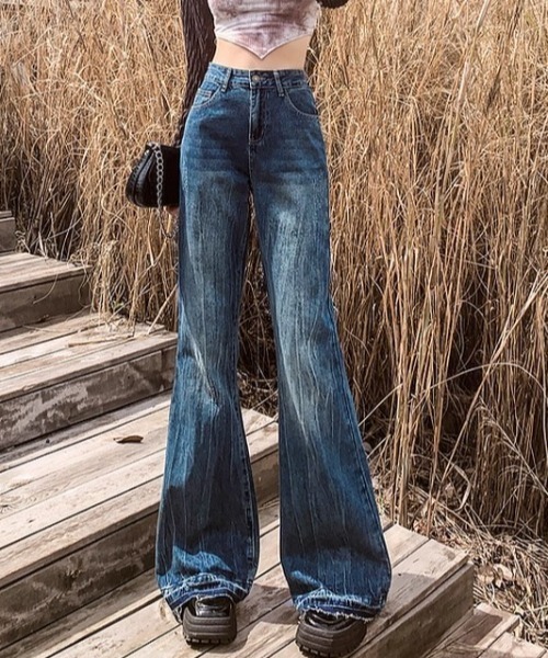 Teem Store（チームストア）の「ヴィンテージ風フレアデニムパンツ（デニムパンツ・レディース・ブルー/ブラック・M/L）」の20枚目の写真