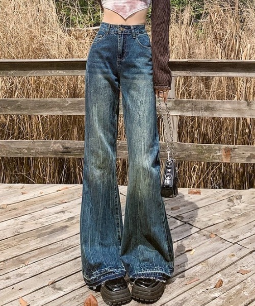 Teem Store（チームストア）の「ヴィンテージ風フレアデニムパンツ（デニムパンツ・レディース・ブルー/ブラック・M/L）」の22枚目の写真