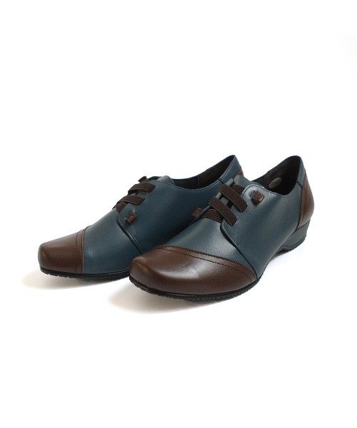 Pointer（shoes）（ポインター）の「【日本製・本革】スニーカー /　抗菌消臭 速乾カジュアルシューズ（スニーカー・レディース・ネイビー/ブラウン/ブラック系その他/ブラック/ライトブラウン・24cm/23.5cm/23cm/22.5cm/22cm/24.5cm）」の5枚目の写真