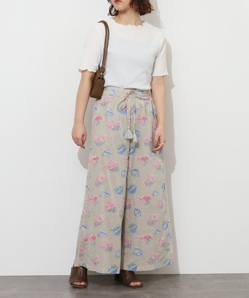 KILKI(キルキー)の「kilki ヤドカリプリントイージーワイドパンツ(その他パンツ・レディース・グレイッシュベージュ/ネイビー系・ONESIZE)」の8枚目の写真