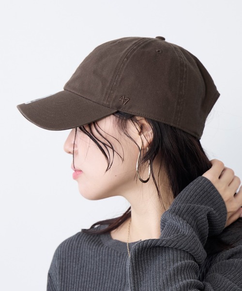 '47(フォーティーセブン)の「【'47×MICA&DEAL】別注-クリーンナップCAP- CLEAN UP(キャップ・レディース・チャコールグレー/グレイッシュベージュ/ネイビー/ピンク/ブラウン・FREE)」の6枚目の写真