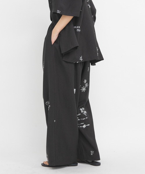 KBF（ケイビーエフ）の「TATTOOワイドイージーパンツ（その他パンツ・レディース・チャコールグレー/アイボリー/ブラウン・ONE）」の13枚目の写真