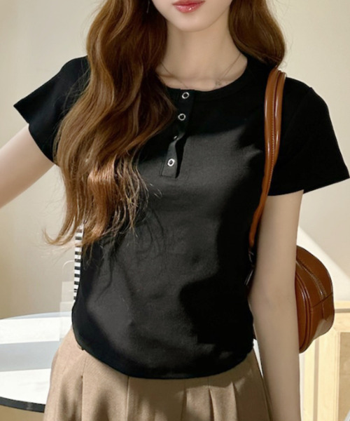 Ada.(エイダ)の「リングドットヘンリー ショート丈 半袖Tシャツ(Tシャツ/カットソー・レディース・ブラック/グレー/ホワイト/イエロー・FREE)」の15枚目の写真