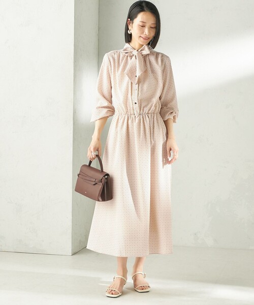 SHIPS(シップス)の「〈手洗い可能〉2WAY プリント タイ 長袖 ワンピース(ワンピース・レディース・ネイビー/ベージュ系その他・ONE SIZE)」の7枚目の写真