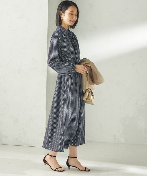 SHIPS(シップス)の「〈手洗い可能〉2WAY プリント タイ 長袖 ワンピース(ワンピース・レディース・ネイビー/ベージュ系その他・ONE SIZE)」の12枚目の写真