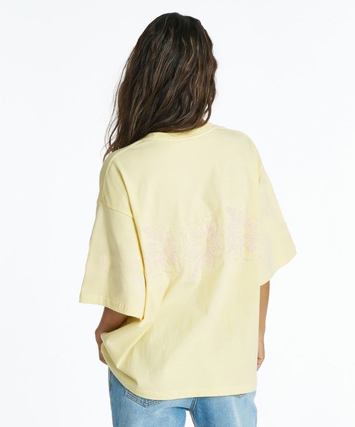 ROXY（ロキシー）の「ROXY/ロキシー 半袖 Tシャツ オーバーサイズ ハイビスカス 刺繍 BREAK LINE RST262036（Tシャツ/カットソー・レディース・ブラック/ホワイト/イエロー・M/L）」の11枚目の写真