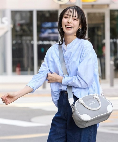 nissen(ニッセン)の「FILA 11ポケット軽量2WAYボンディングミニボストンバッグ(ボストンバッグ・レディース・ブラック/グレー・FREE)」の3枚目の写真