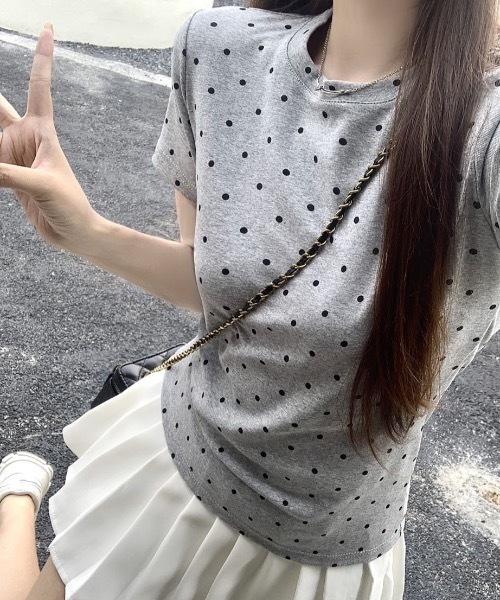Teem Store(チームストア)の「ドット柄クルーネックタイトTシャツ 半袖(Tシャツ/カットソー・レディース・ホワイト/グレー/ブラック・M/S)」の21枚目の写真