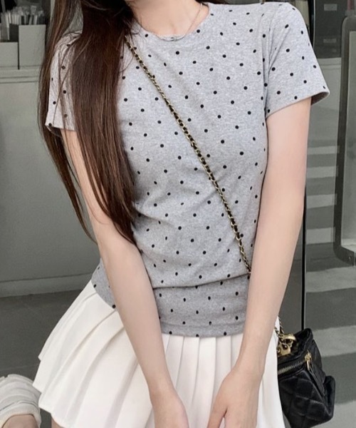Teem Store(チームストア)の「ドット柄クルーネックタイトTシャツ 半袖(Tシャツ/カットソー・レディース・ホワイト/グレー/ブラック・M/S)」の15枚目の写真