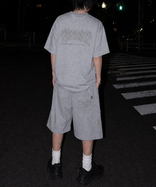 THRASHER(スラッシャー)の「【at】〔THRASHER/スラッシャー〕ZOZO限定 フレイムロゴアップリケ スウェットTシャツ セットアップ展開有(Tシャツ/カットソー・メンズ・チャコールグレー/ブラック/アッシュグレー・X-LARGE/LARGE/MEDIUM)」の17枚目の写真
