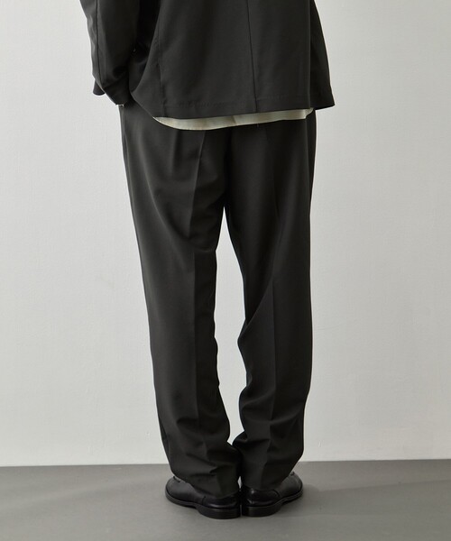 GOOD PEOPLE GOOD STITCHING GOOD PRODUCT(グッドピープルグッドスティッチンググッドプロダクト)の「3-Tuck Drawstring Easy Pants(スラックス・メンズ・カーキ/ネイビー・L/M/S)」の13枚目の写真
