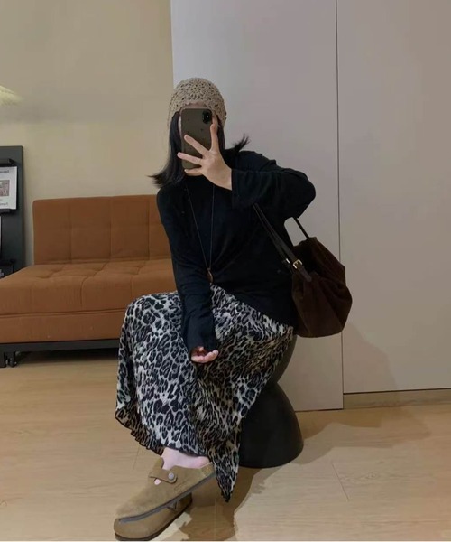AsheKsha(アシクシャ)の「ストレートスカート(スカート・レディース・ブラック×ホワイト・M)」の2枚目の写真