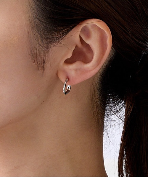 CALIN　STANDARD（カリンスタンダード）の「◆金属アレルギー対応◆◆made in japan◆【片手でスムースワンタッチ】スリムビジュー　ミニスムースピアス（ピアス（両耳用）・レディース・ピンクゴールド/ゴールド/シルバー・FREE）」の10枚目の写真