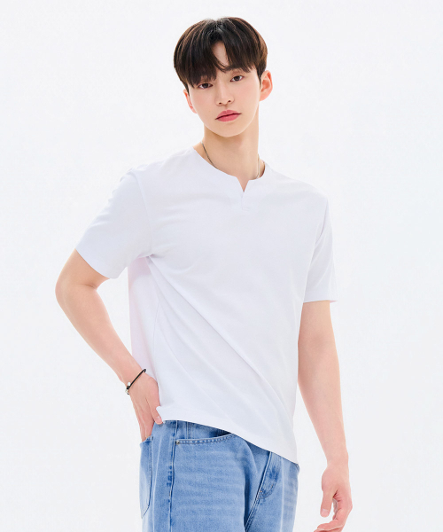 CHASECULT（チェイスカルト）の「男性ネック変形半袖Tシャツ-FBZK5807C01（Tシャツ/カットソー・メンズ・ホワイト・100/105/110/115/95）」の3枚目の写真