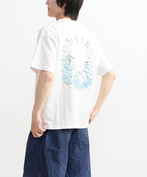 CONVERSE TOKYO(コンバーストウキョウ)の「CIRCLE FLOWER LOGO TEE(Tシャツ/カットソー・レディース・ホワイト/サックスブルー/ブラック・SMALL/MEDIUM)」の8枚目の写真