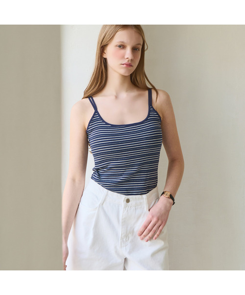 SLOWLOLLI(スローローリ)の「Daily fit cami top_4 Colors(Tシャツ/カットソー・レディース・アイボリー/ブラック/ライトグレー/ネイビー・FREE)」の4枚目の写真