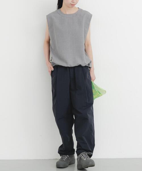 EKAL(エカル)の「『UR TECH DRYLUXE』ハイツイストフレンチスリーブブラウス(シャツ/ブラウス・レディース・ネイビー/ブルー系その他/グレー・ONE)」の9枚目の写真