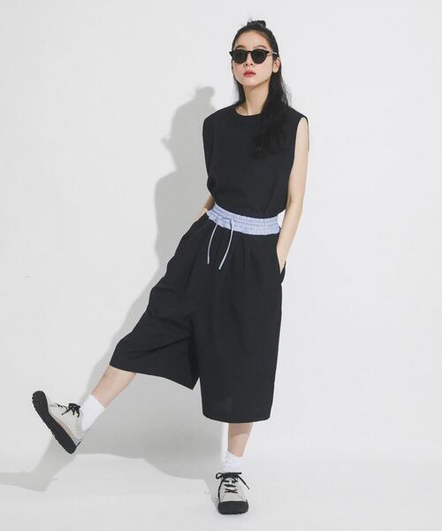 EKAL(エカル)の「『UR TECH DRYLUXE』ハイツイストフレンチスリーブブラウス(シャツ/ブラウス・レディース・ネイビー/ブルー系その他/グレー・ONE)」の13枚目の写真