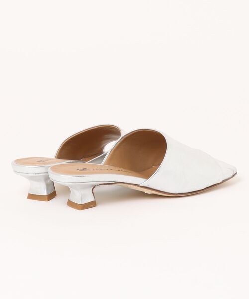 inter-chaussures(インターショシュール)の「【FABIO RUSCONI】スクエアトウスプールヒールミュール (F2331F)(サンダル・レディース・シルバー/ブラック・38/37/36/35)」の3枚目の写真