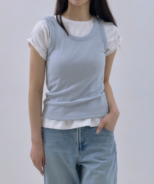 SAYUU(サユ)の「ソフトワッフルスリーブレスライトブルー(Tシャツ/カットソー・レディース・ライトブルー・FREE)」の5枚目の写真