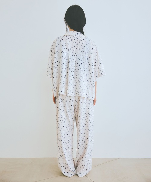 COLORME(カラーミー)の「【AKB48 伊藤百花 着用】小花柄イージーパンツ(その他パンツ・レディース・ホワイト/ブラック・FREE)」の19枚目の写真