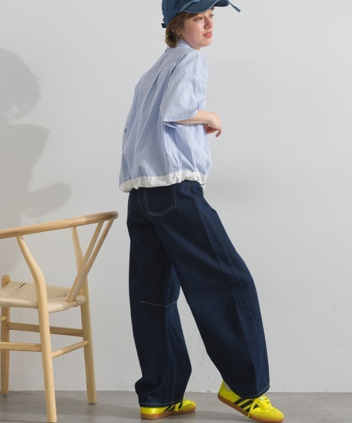 Figgle（フィグル）の「マルチストライプ 裾ドロスト クロップドシャツ（Tシャツ/カットソー・レディース・オフホワイト/ブルー・FREE）」の5枚目の写真