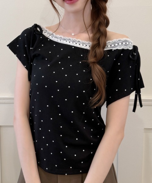 Ada.(エイダ)の「バレエコア ショルダー リボン レース ドット カットソー(Tシャツ/カットソー・レディース・ホワイト/ベージュ/ブラック/ブルー・FREE)」の3枚目の写真