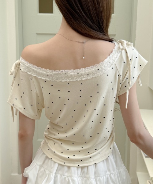 Ada.(エイダ)の「バレエコア ショルダー リボン レース ドット カットソー(Tシャツ/カットソー・レディース・ホワイト/ベージュ/ブラック/ブルー・FREE)」の12枚目の写真