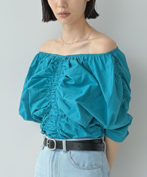 GALLEST(ギャレスト)の「シャーリングオフショルブラウス(シャツ/ブラウス・レディース・ブラック/ホワイト/ブルーグリーン・38)」の21枚目の写真