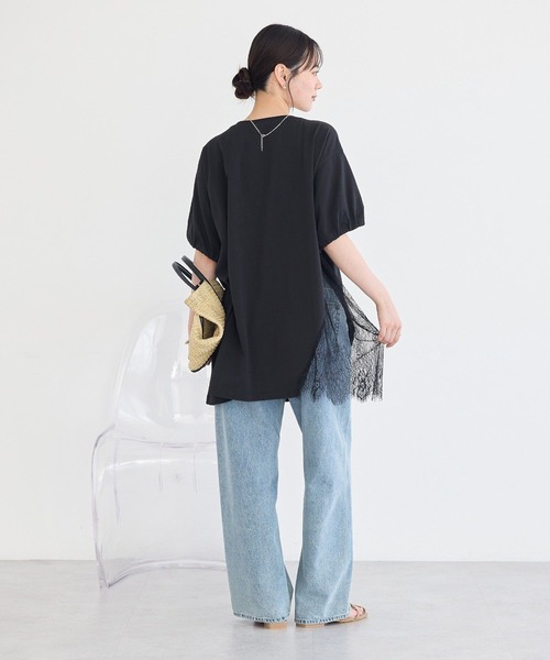 earth music&ecology(アースミュージックアンドエコロジー)の「アシメレースビッグTシャツ(Tシャツ/カットソー・レディース・ブラック/オフホワイト・FREE)」の15枚目の写真