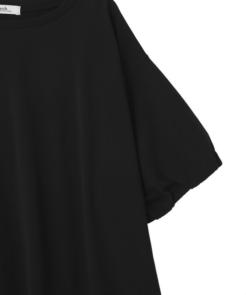 earth music&ecology(アースミュージックアンドエコロジー)の「アシメレースビッグTシャツ(Tシャツ/カットソー・レディース・ブラック/オフホワイト・FREE)」の19枚目の写真