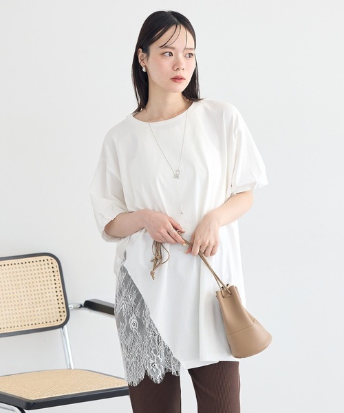 earth music&ecology(アースミュージックアンドエコロジー)の「アシメレースビッグTシャツ(Tシャツ/カットソー・レディース・ブラック/オフホワイト・FREE)」の3枚目の写真