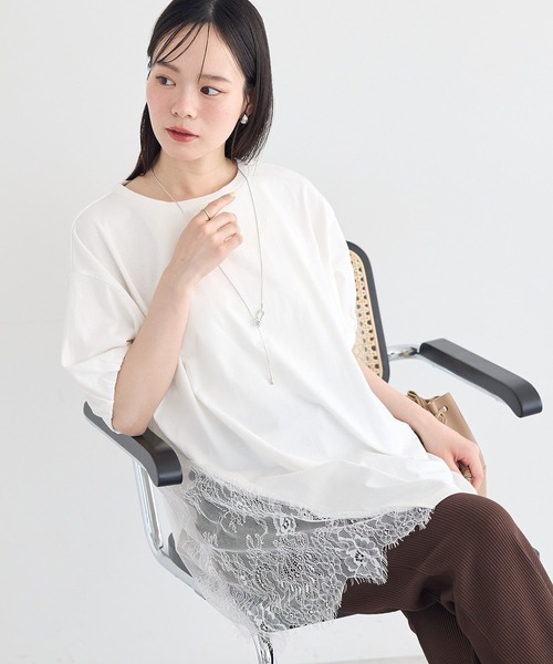 earth music&ecology(アースミュージックアンドエコロジー)の「アシメレースビッグTシャツ(Tシャツ/カットソー・レディース・ブラック/オフホワイト・FREE)」の4枚目の写真