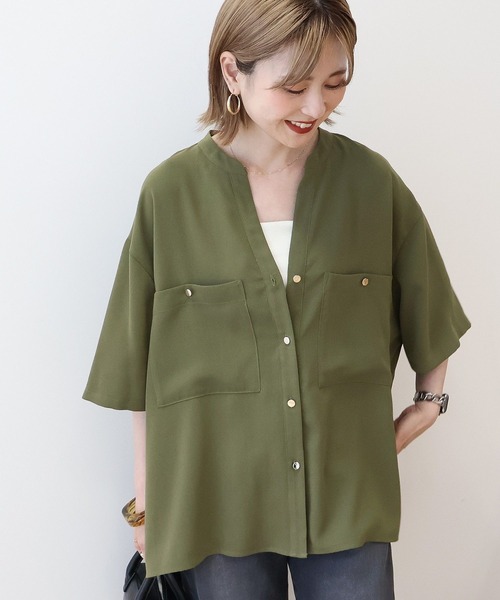 AMERICAN HOLIC(アメリカンホリック)の「【WEB限定】ミリタリーWポケットスキッパーシャツ(シャツ/ブラウス・レディース・カーキ/ブラック/グレイッシュベージュ/ブラウン・M/L)」の1枚目の写真