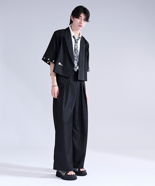 Ellno Loset(エルノロゼット)の「トグルロックタックワイドパンツ/SETUP対応(スラックス・メンズ・ブラック/ワインレッド・SMALL/X-SMALL/LARGE/MEDIUM)」の10枚目の写真