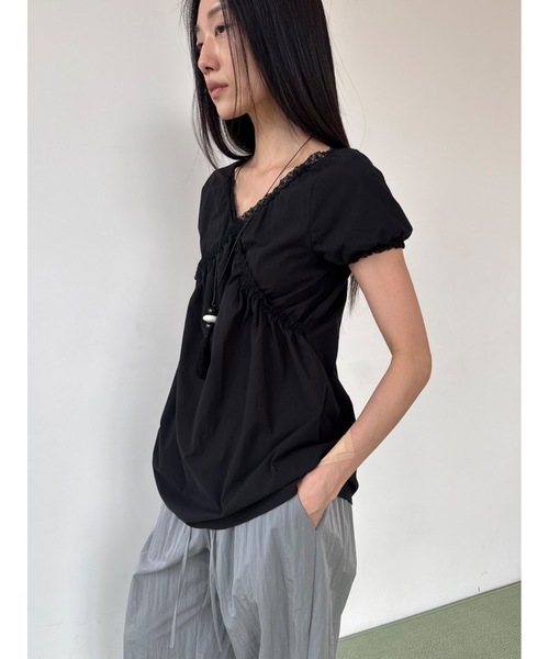 Didot.showroom(ディドット ショールーム)の「コットンレースパフブラウス(シャツ/ブラウス・レディース・クリーム/ブラック・FREE)」の14枚目の写真