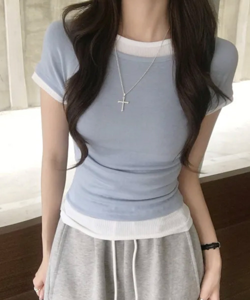 VIVID LADY(ビビッドレディー)の「レイヤード風 リブ 半袖トップス(Tシャツ/カットソー・レディース・チャコールグレー/ブラウン/ライトブルー/ブラック・FREE)」の4枚目の写真