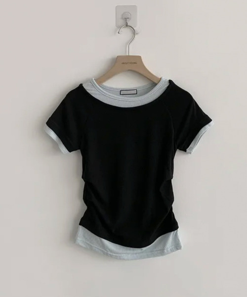 VIVID LADY(ビビッドレディー)の「レイヤード風 リブ 半袖トップス(Tシャツ/カットソー・レディース・チャコールグレー/ブラウン/ライトブルー/ブラック・FREE)」の14枚目の写真