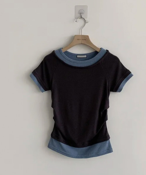 VIVID LADY(ビビッドレディー)の「レイヤード風 リブ 半袖トップス(Tシャツ/カットソー・レディース・チャコールグレー/ブラウン/ライトブルー/ブラック・FREE)」の17枚目の写真
