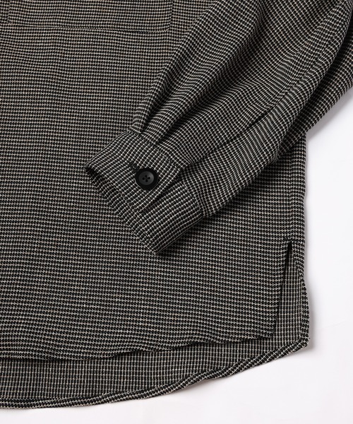 CULLNI（クルニ）の「Mix Yarn Mesh Notched Lapel Shirt Blouson（ブルゾン・メンズ・ブラック系/ブルー系/ベージュ系・2/1/0）」の11枚目の写真