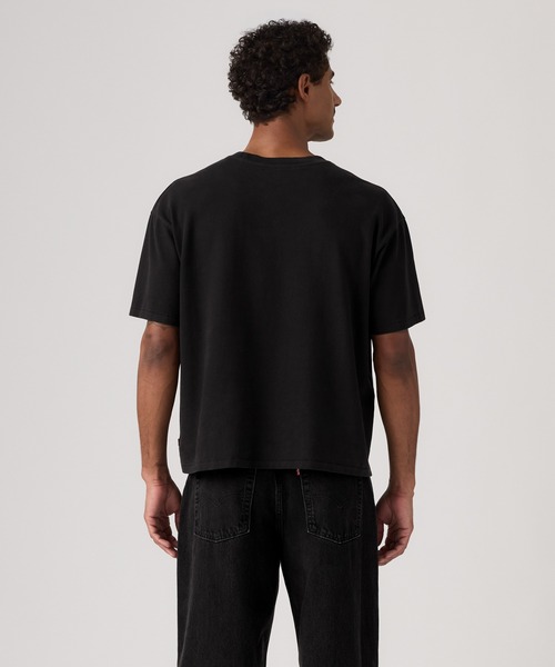 Levi's（リーバイス）の「Levi's/リーバイス クロップド ショートスリーブ Tシャツ（Tシャツ/カットソー・メンズ・ブラック・XL/L/M/S）」の6枚目の写真