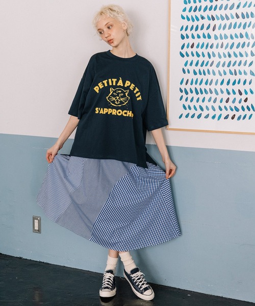 POU DOU DOU(プードゥドゥ)の「WILDCATプリントワイドTee(Tシャツ/カットソー・レディース・ネイビー/オートミール/ブルー・3)」の5枚目の写真