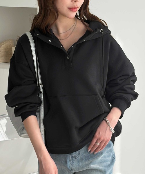GeeRA(ジーラ)の「アノラック風裏起毛パーカー(パーカー・レディース・ブラック/オートミール・X-LARGE/LARGE/MEDIUM)」の1枚目の写真